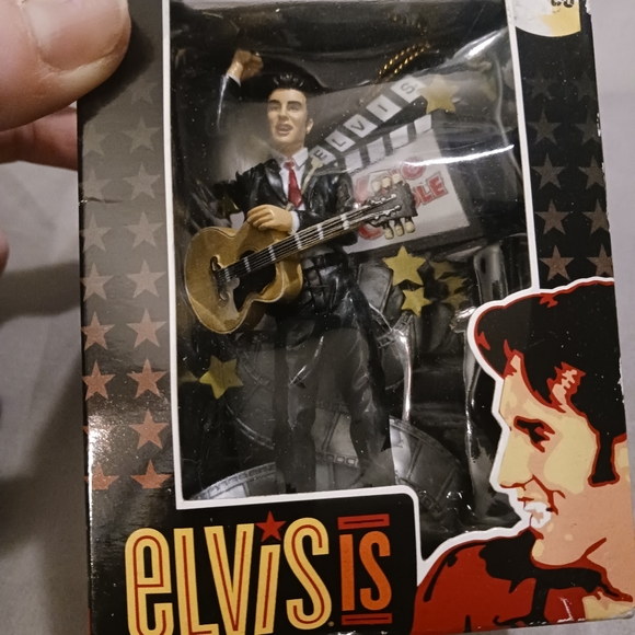 NWT!! ELVIS PRESLEY COLLECTIBLES BUNDLE (7 Items) - Picture 4 of 12